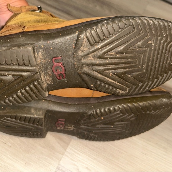 UGG Brown and Tan Ankle Boots - Picture 6 of 7